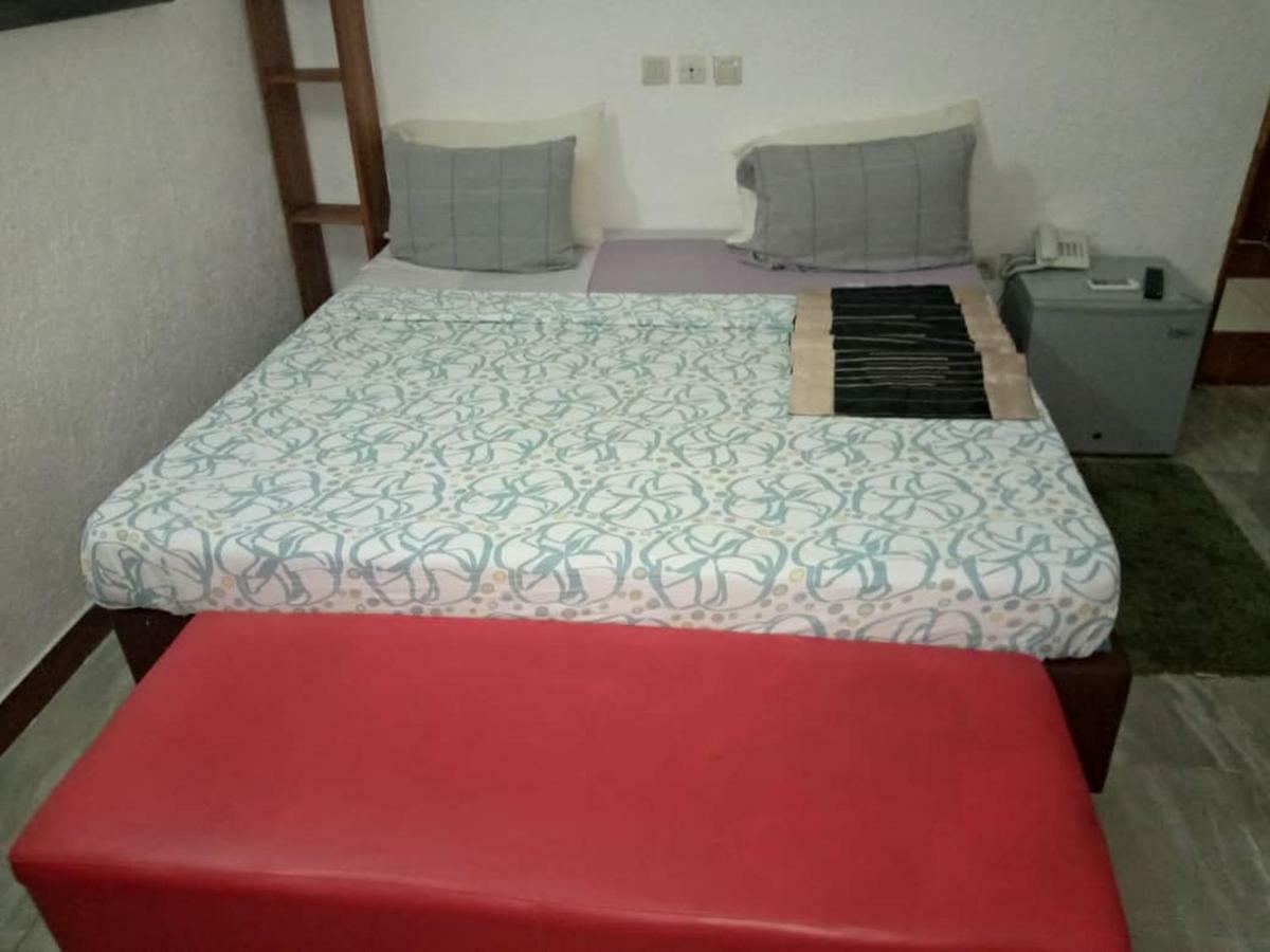 Senateur Hotel Agontinkon 코토누 외부 사진