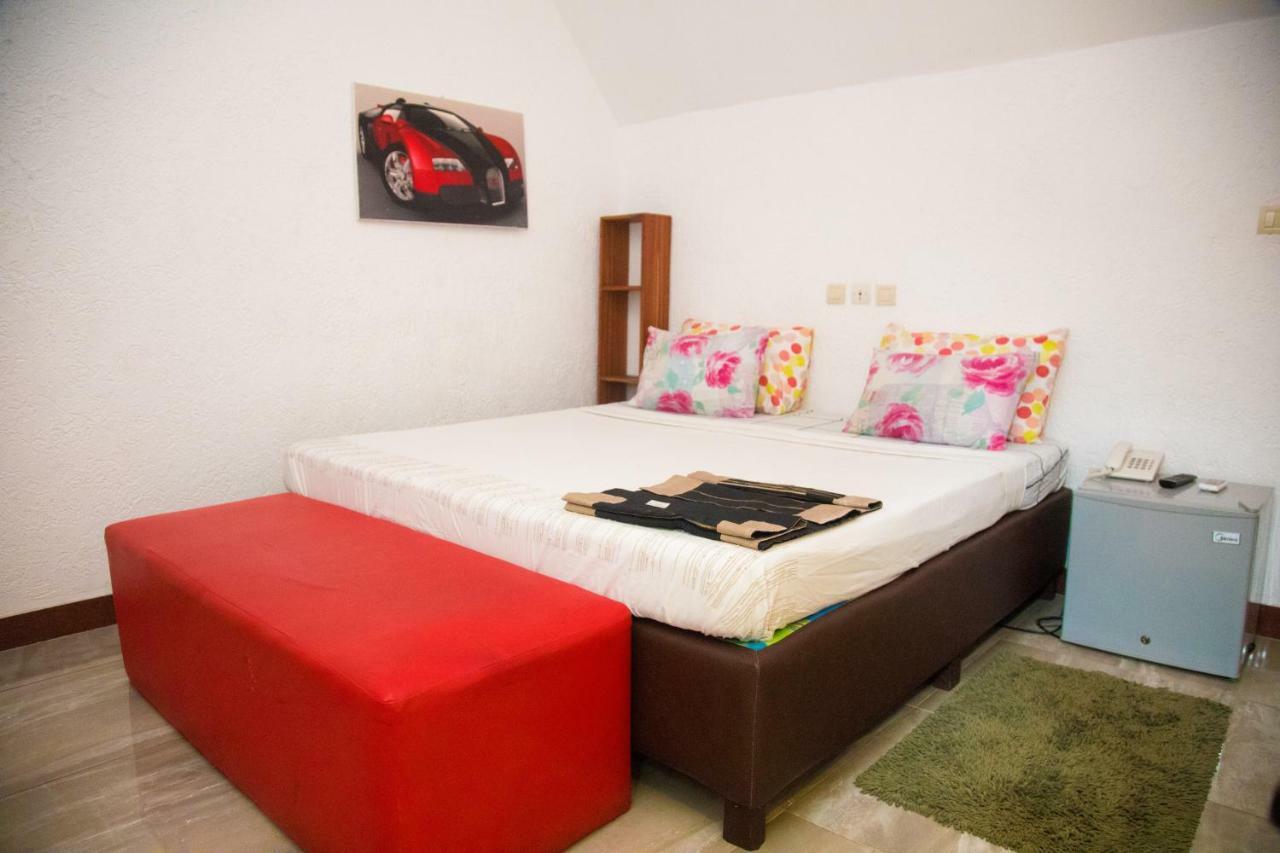 Senateur Hotel Agontinkon 코토누 외부 사진